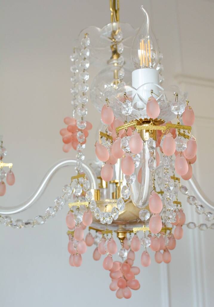 Chandelier en cristal de Bohême par Václav Hanus – Élégance royale