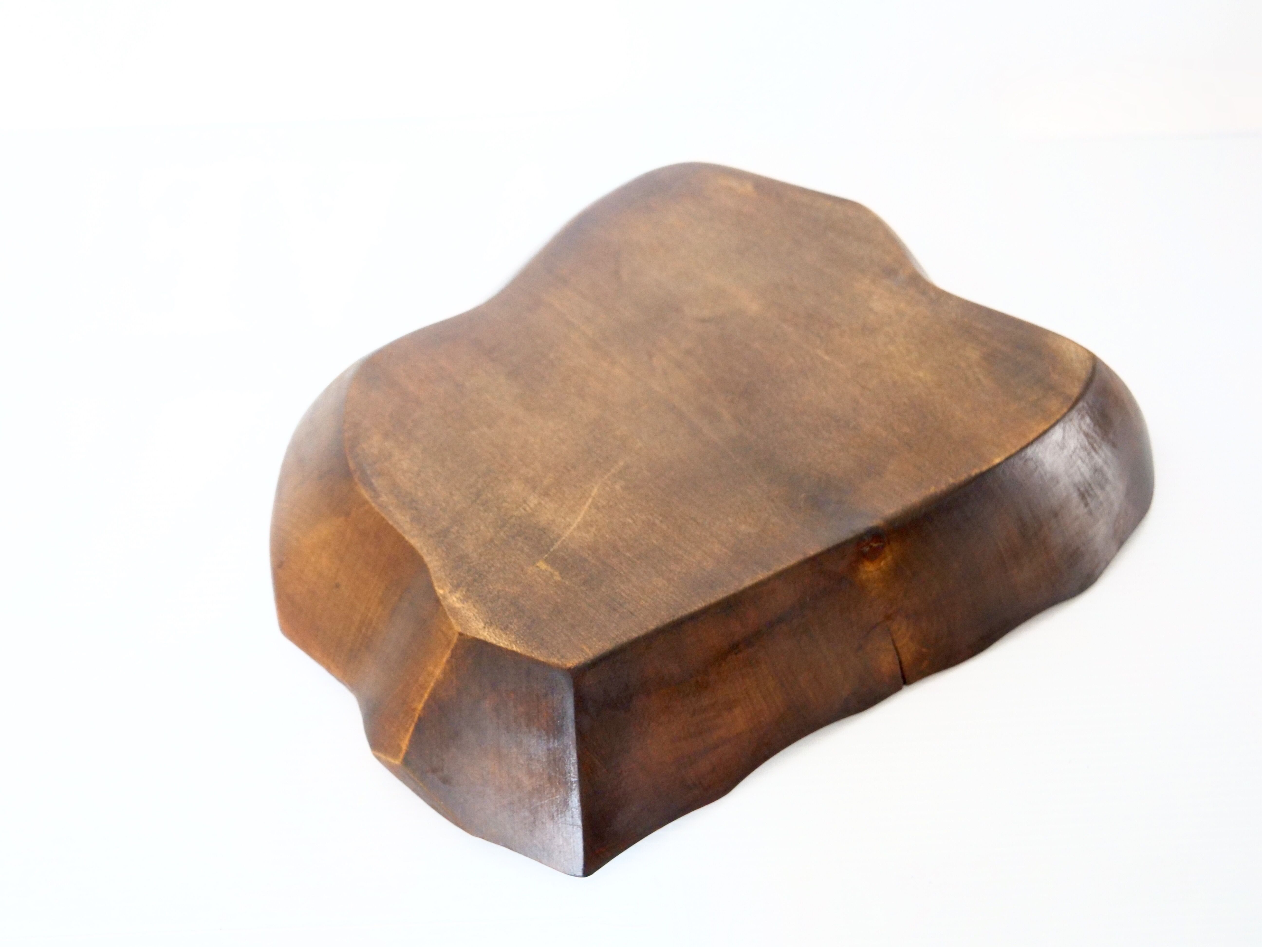 Brutalist dish in vintage gougé wood