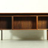 Bureau danois du milieu du siècle en palissandre par Erik Brouer, Danemark des années 1960