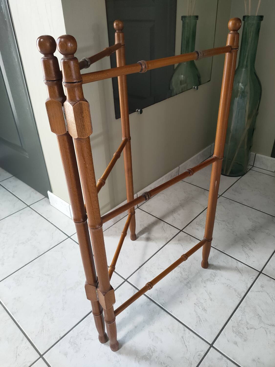 Vintage wood/bamboo towel holder