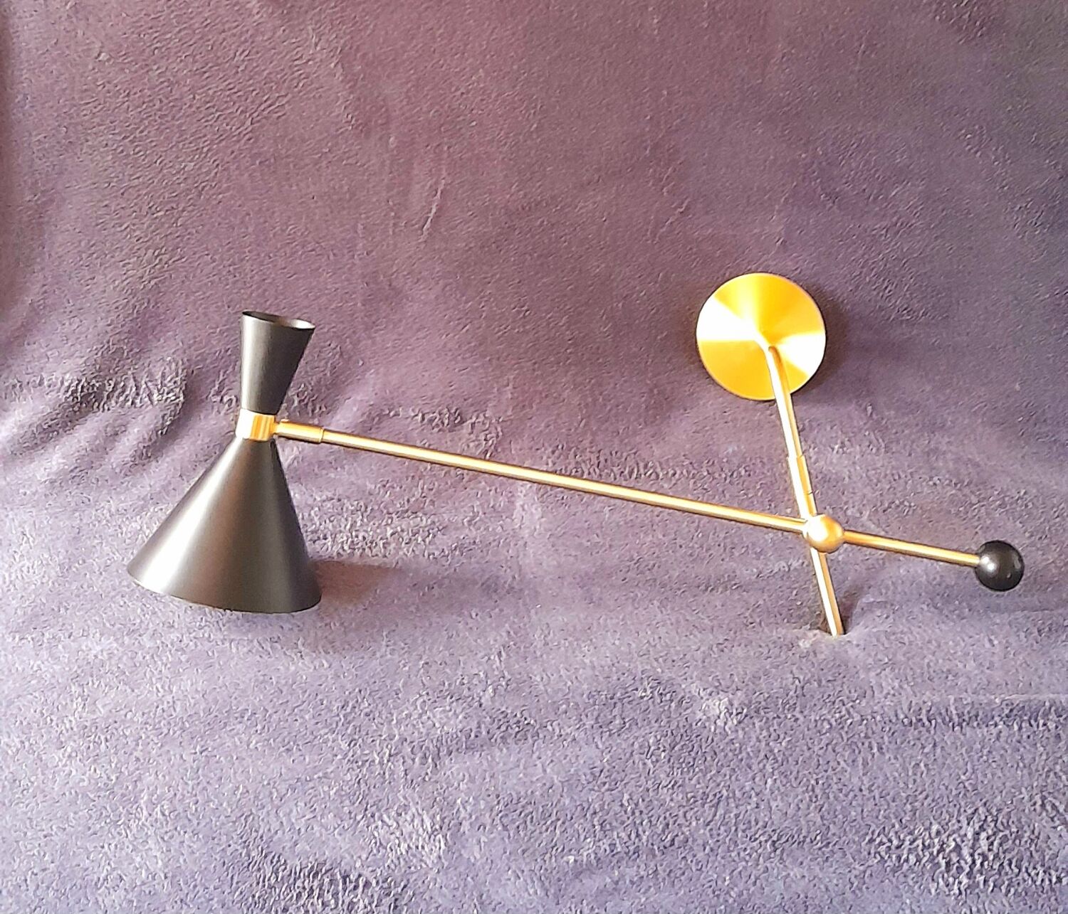 Diabolos wall lamp
