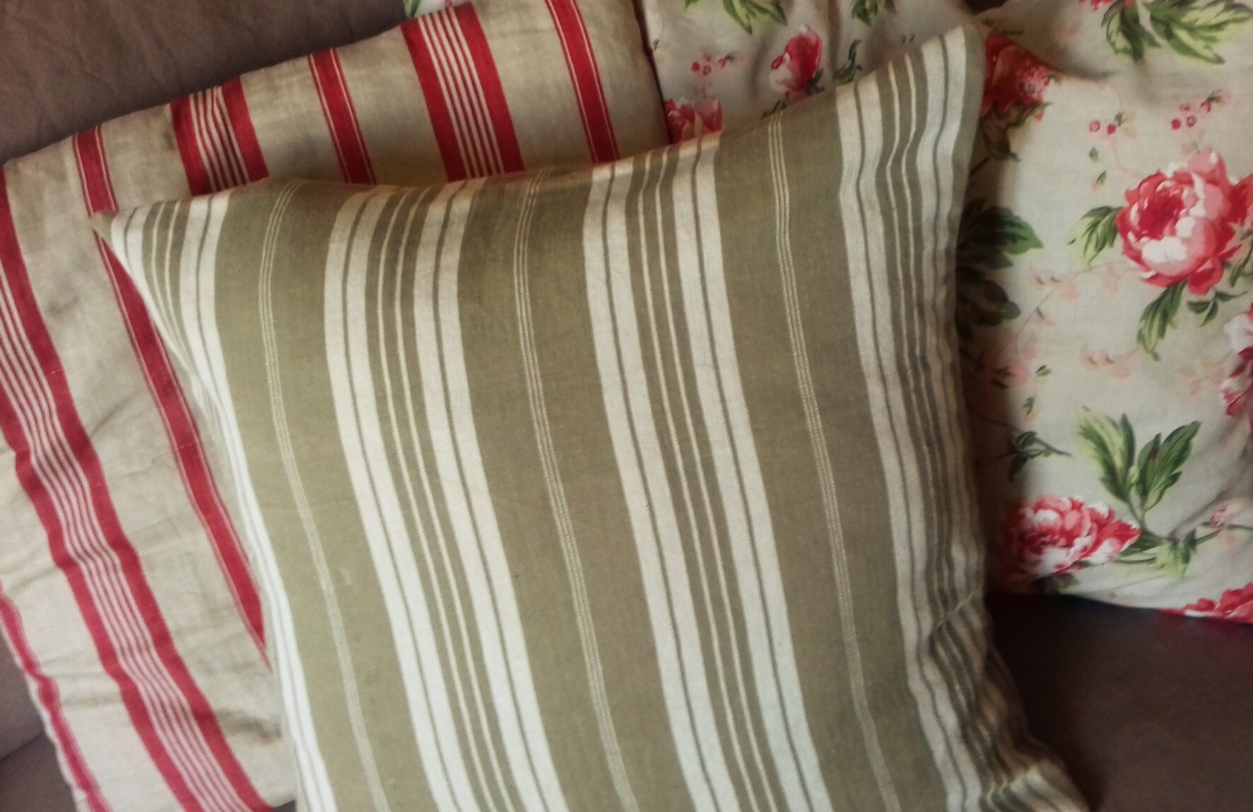 Old mattress canvas cushion khaki stripes square 45 cm chic campaign