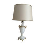 Alabaster lamp with lampshade