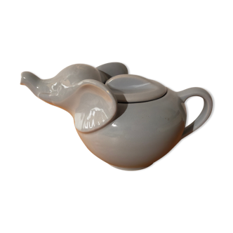Vintage Elephant teapot in gray ceramic