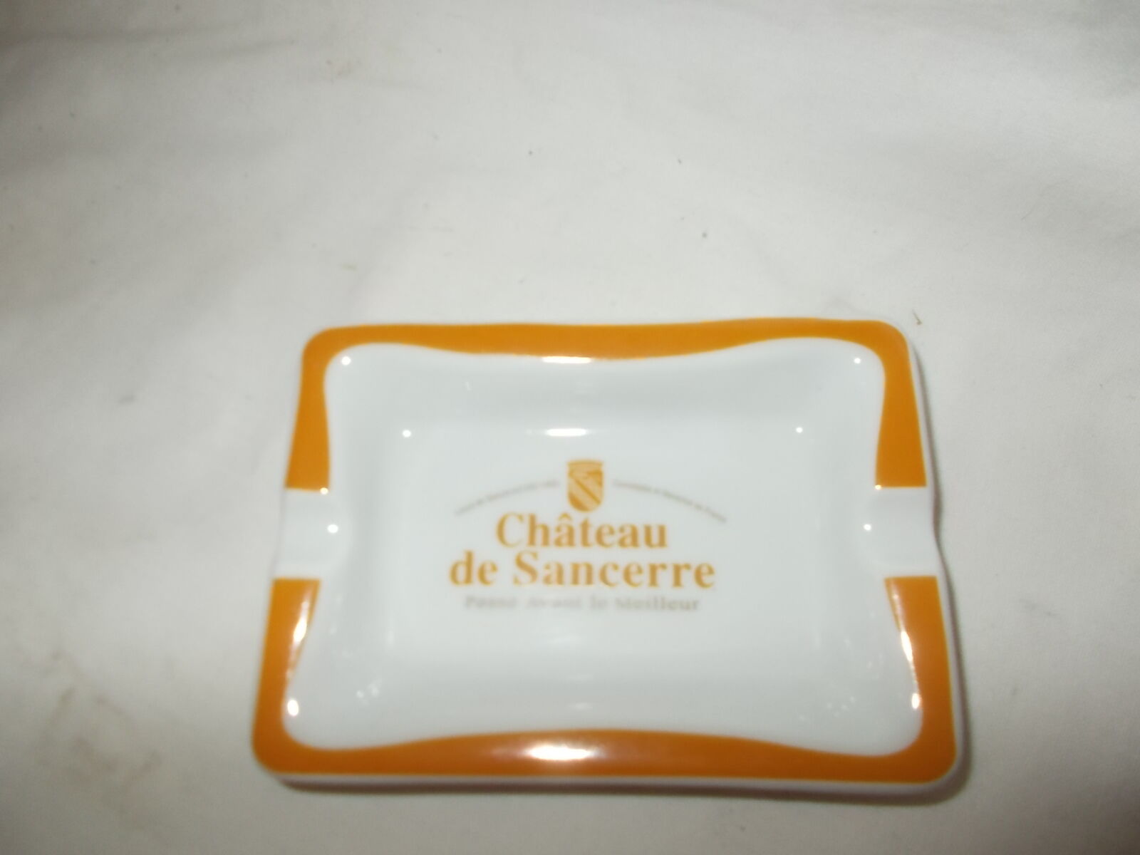 Advertising ashtray chateau de sancerre