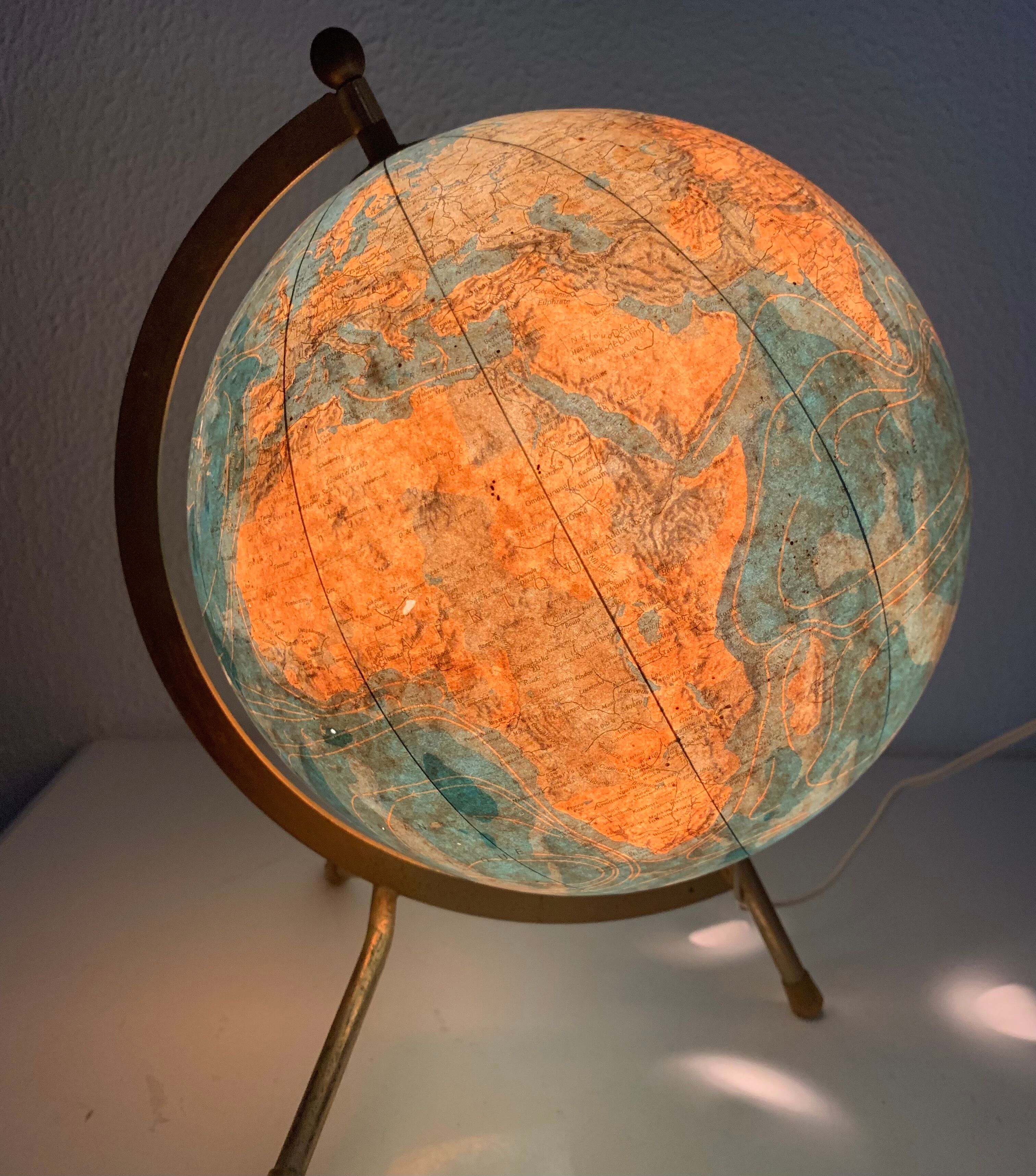 Vintage globe 1974 terrestrial tripod glass Taride
