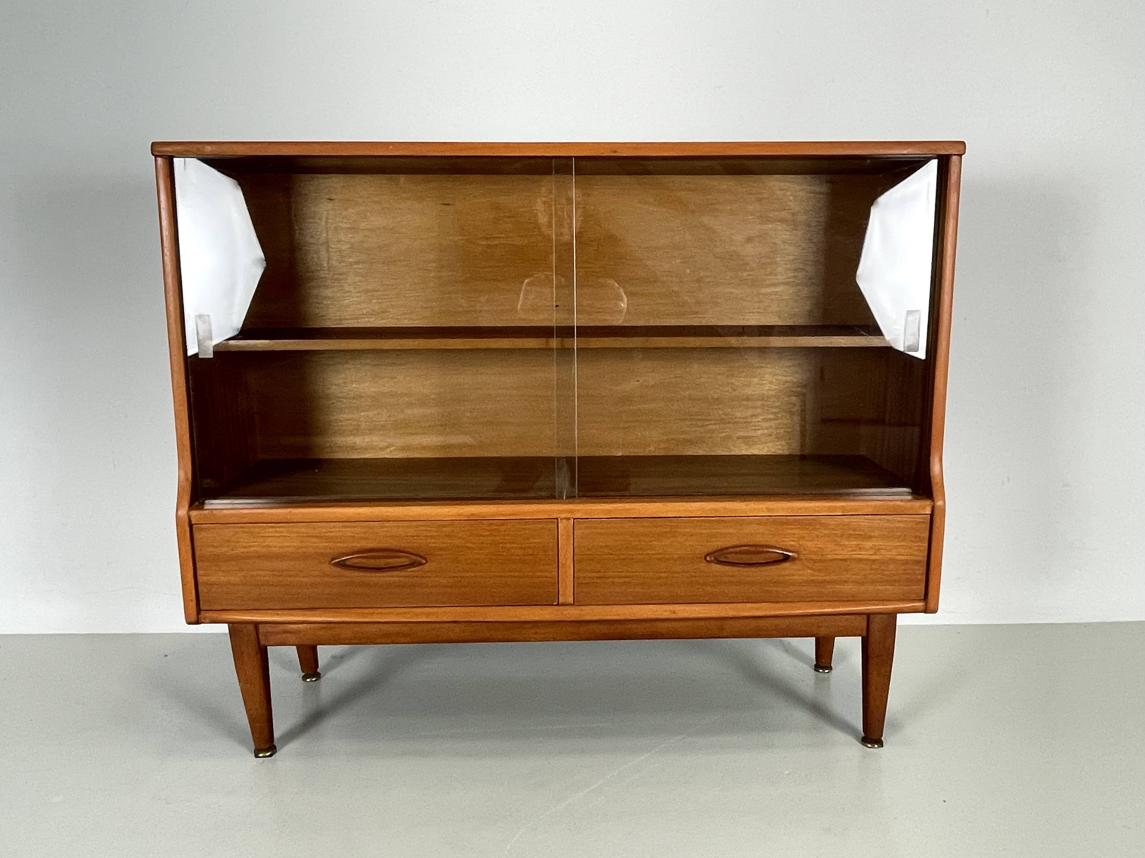 Petite vitrine vintage Jentique des années 1960 en bois de teck