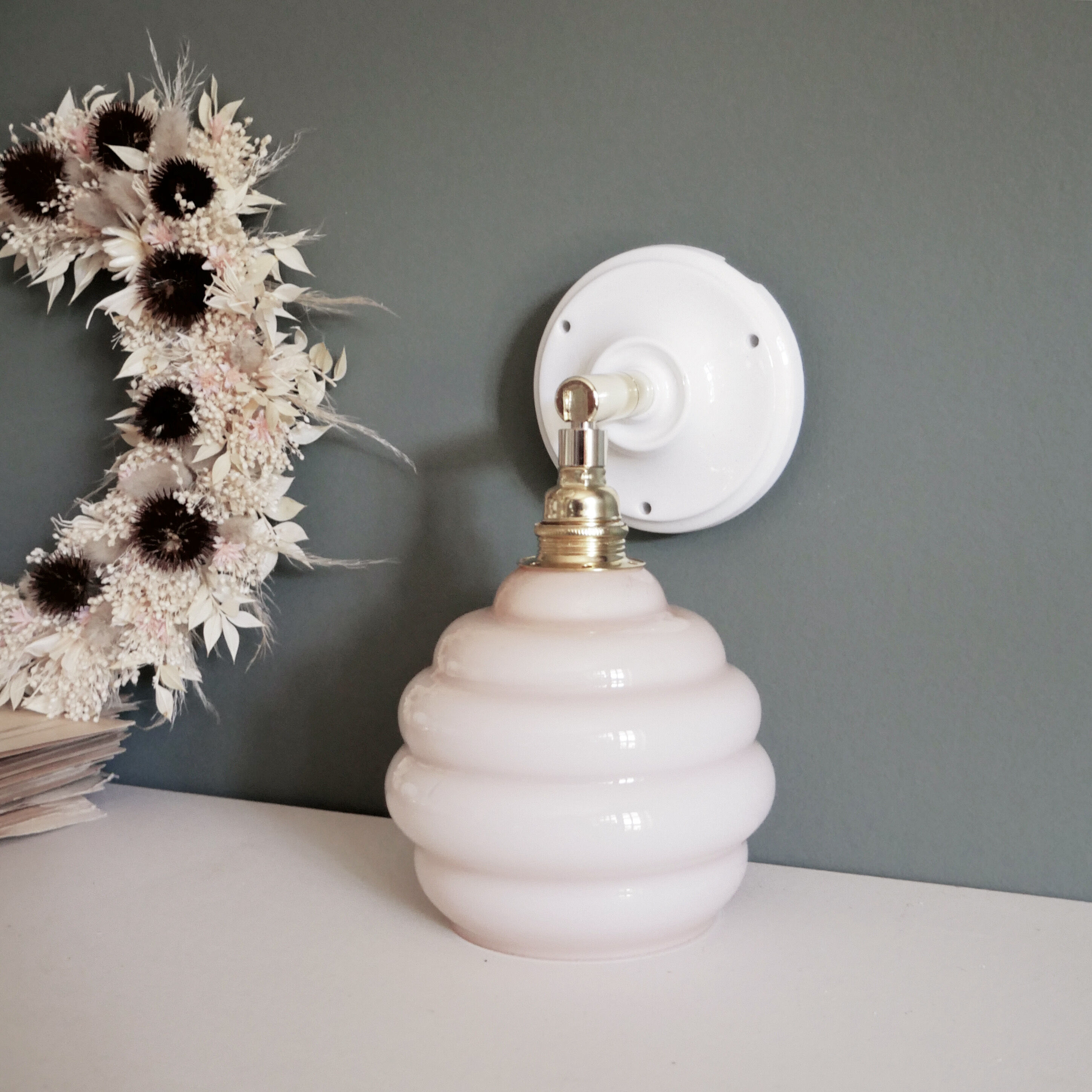 Clichy glass wall lamp