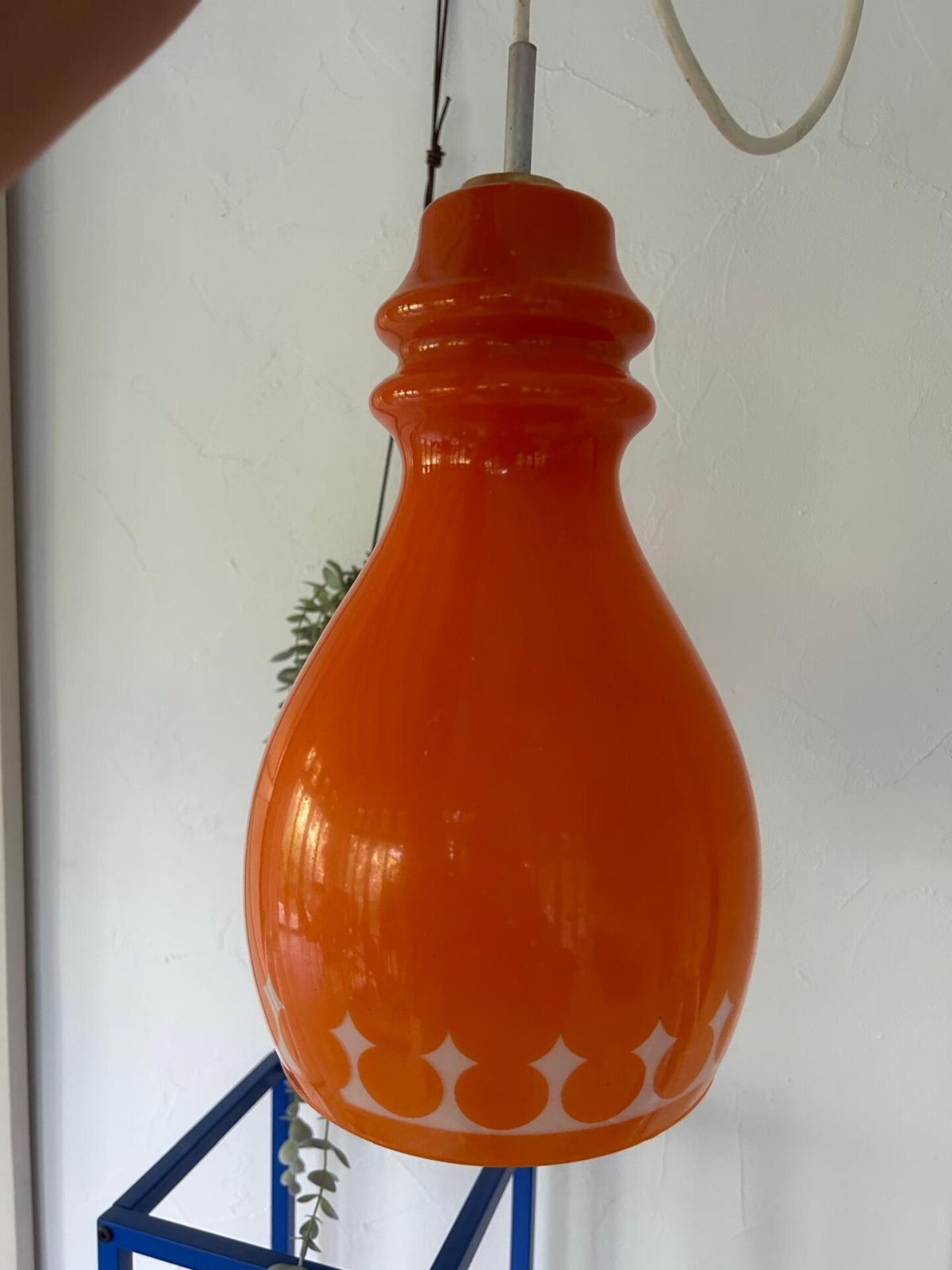 Suspension orange année 70