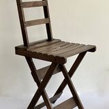 Ancienne chaise pliante avec dossier
