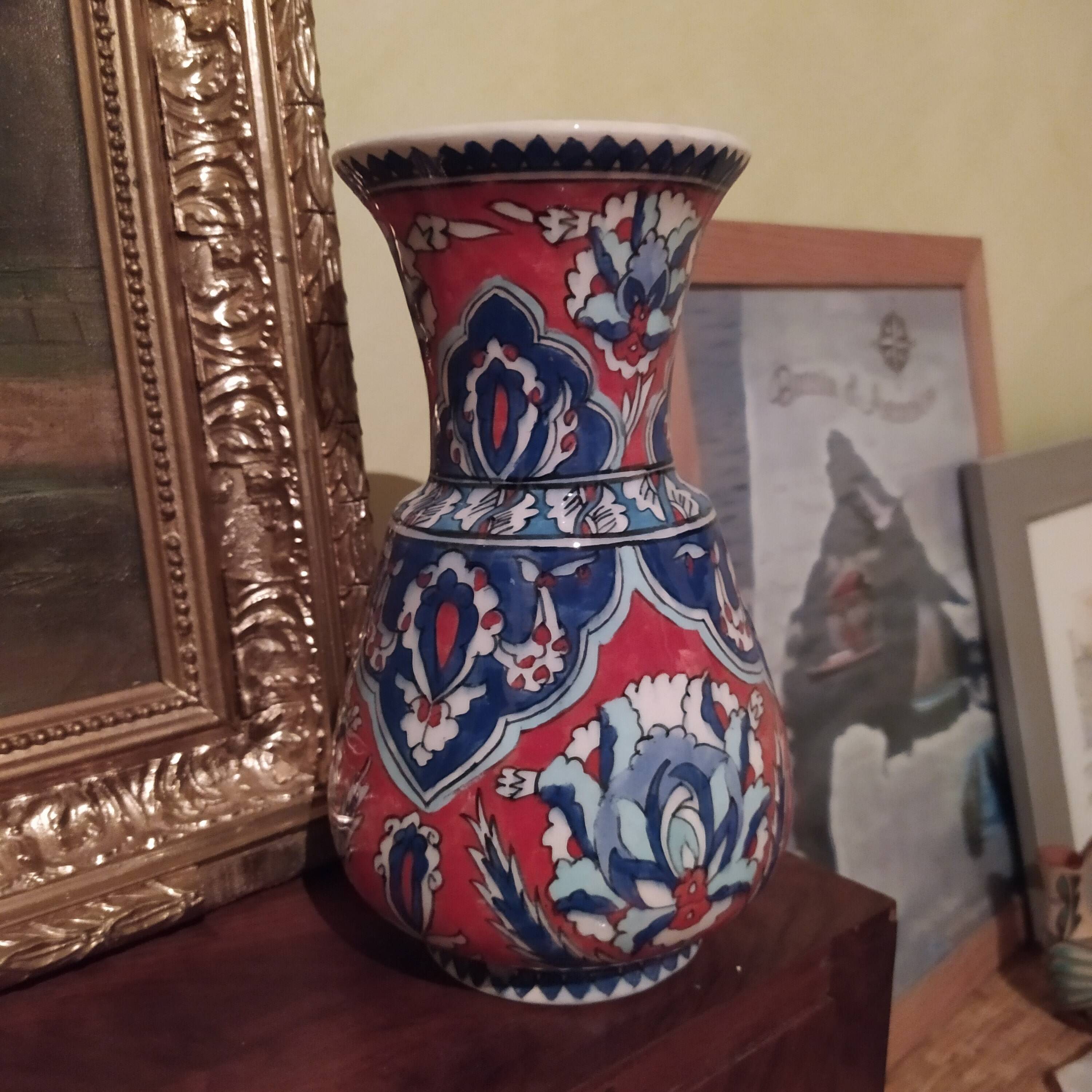 Kutaya Korkmaz çini Ceramic Vase