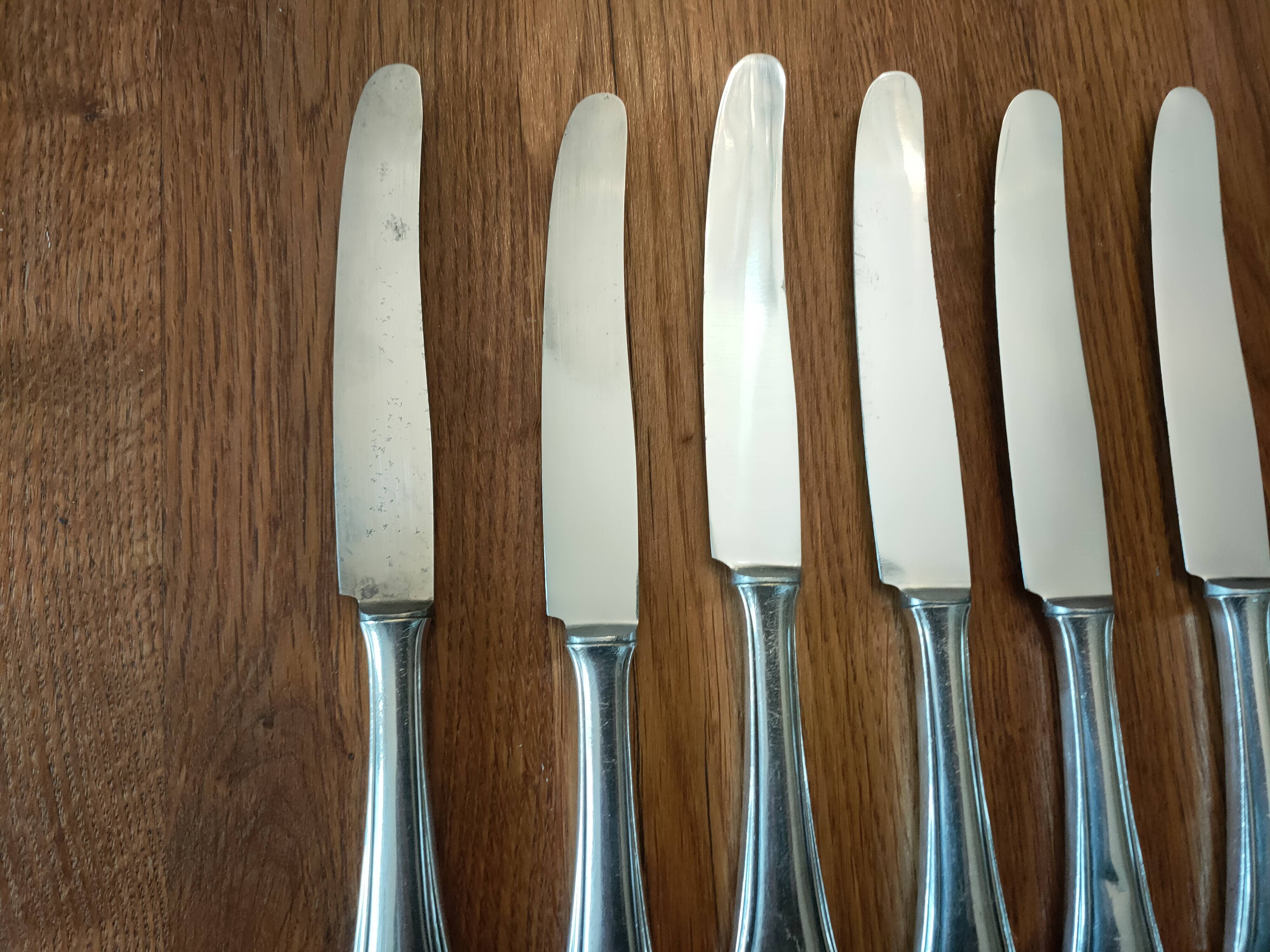 set of 11 silver metal cutlery