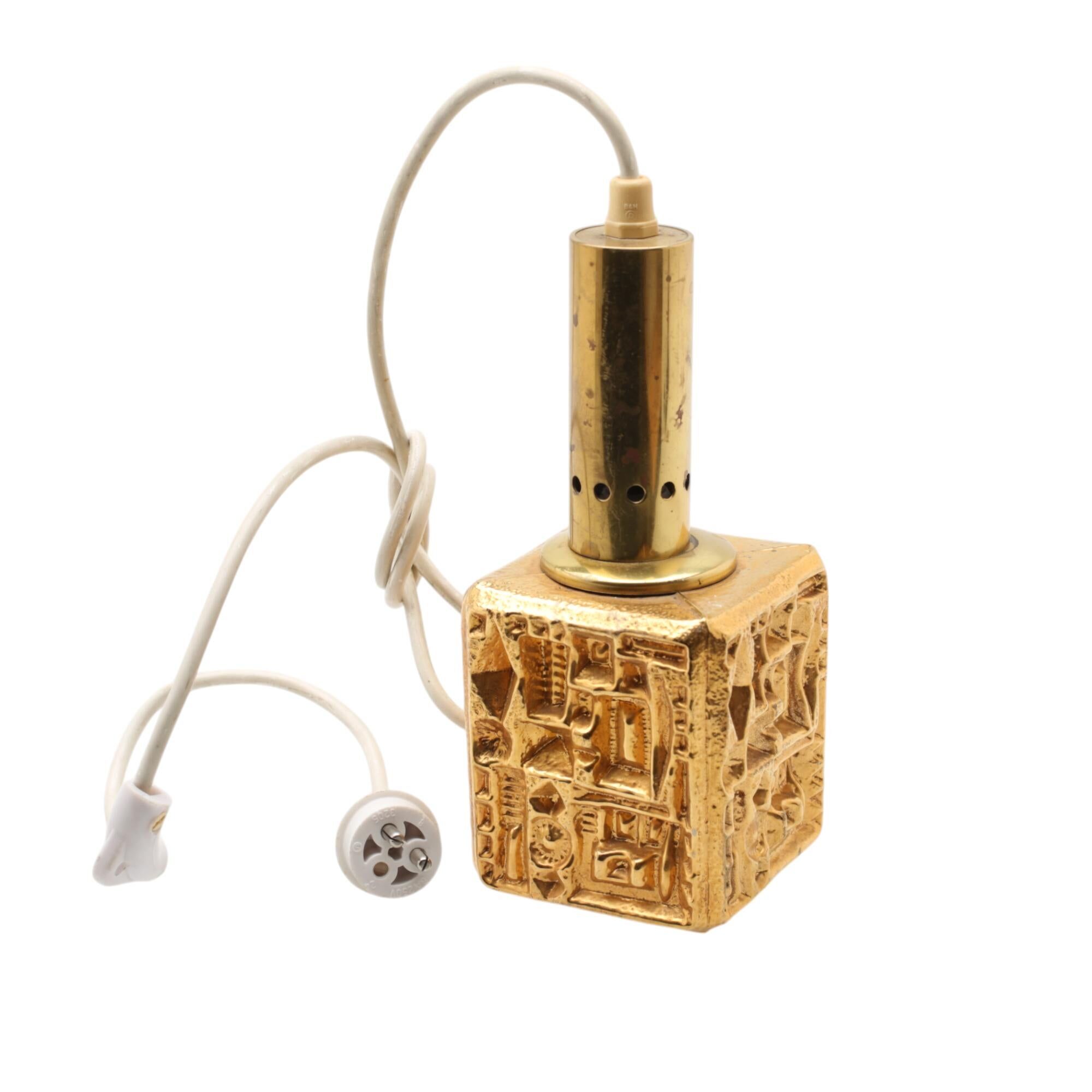 Sculpted glass pendant, anonymous artist, France, circa 1960.