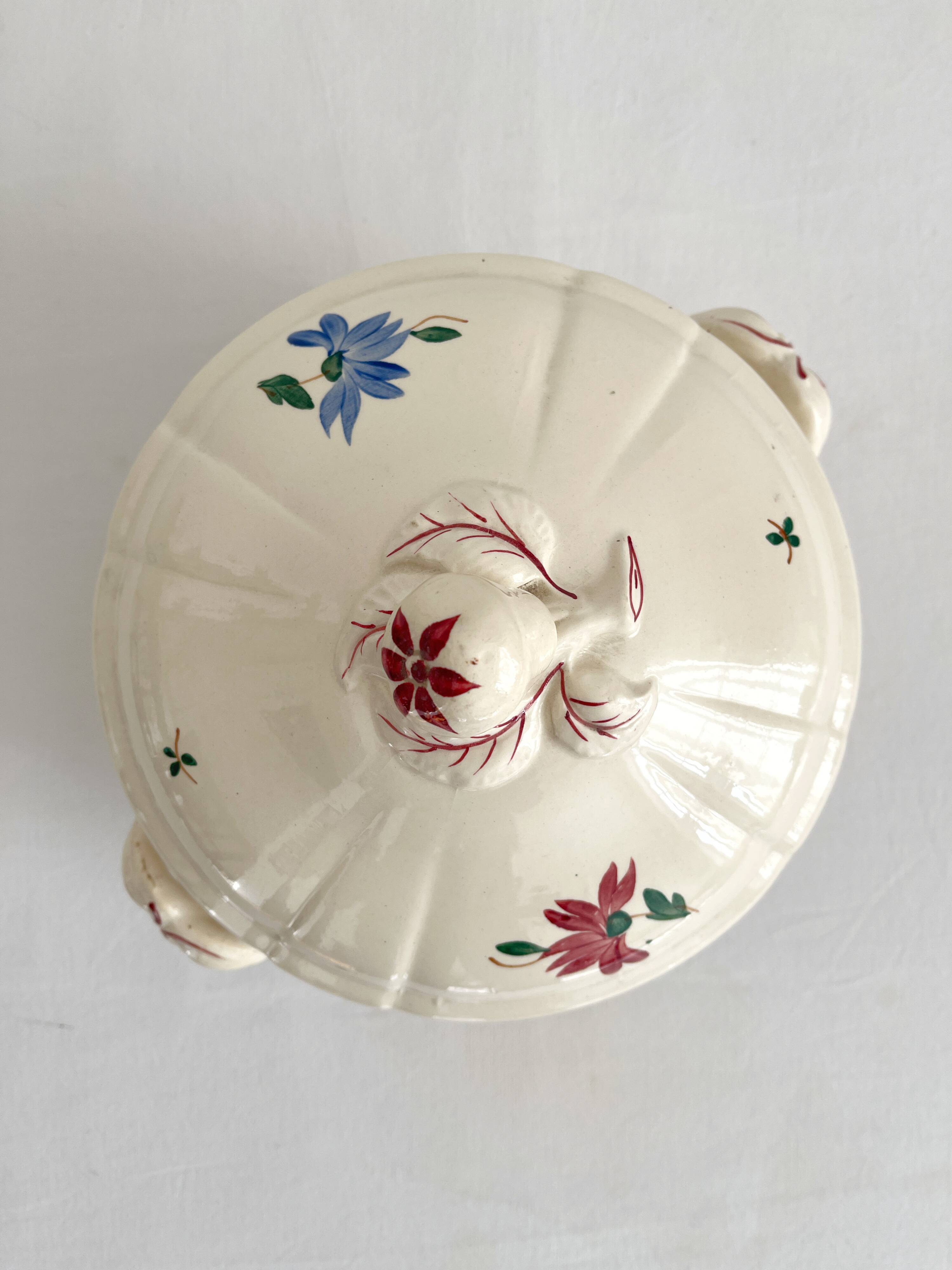 Small vintage ivory earthenware tureen with flowers, Digoin Sarreguemines