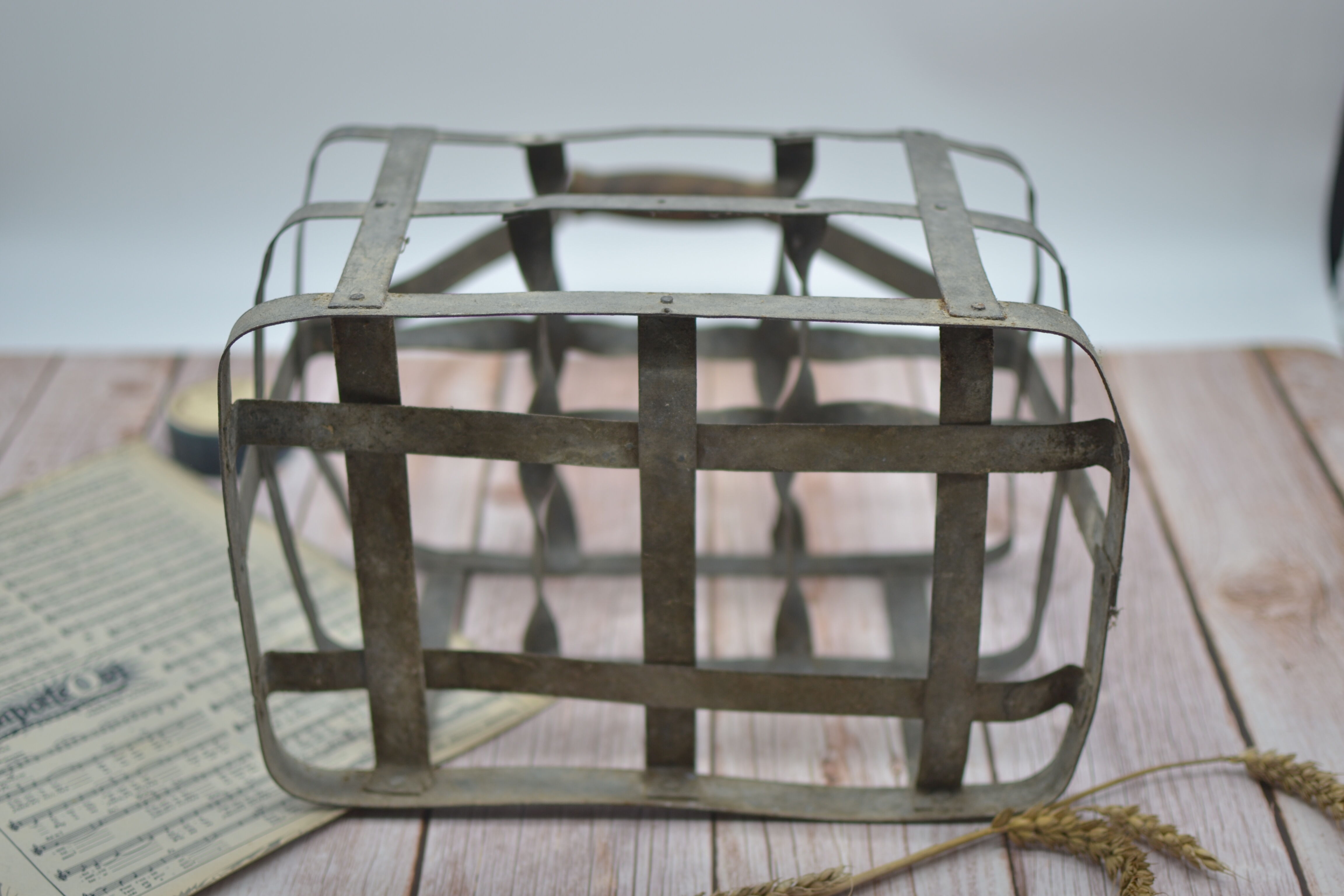 Porte 6 bouteilles en métal/zinc galvanisé et manche en bois