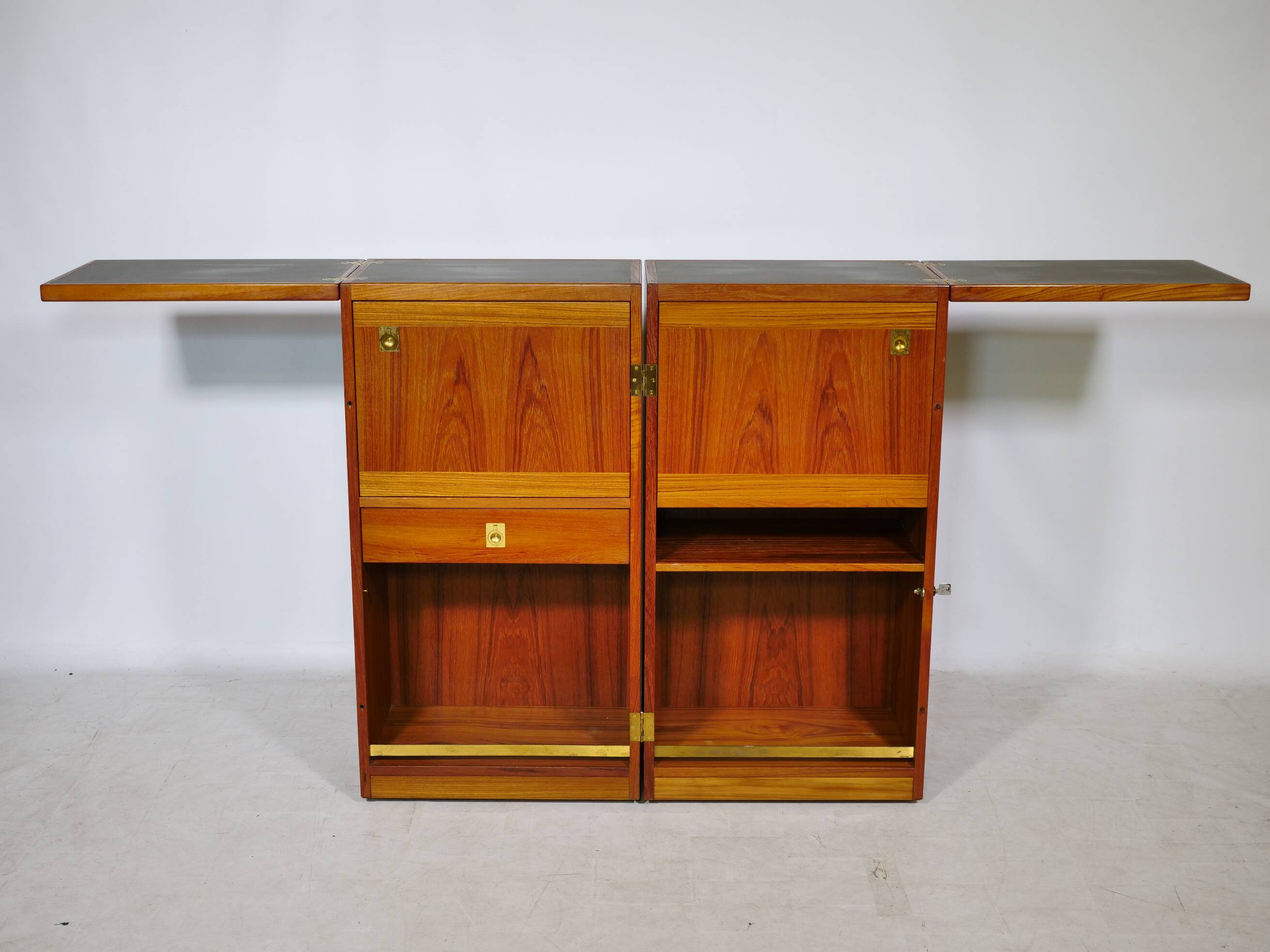 Mid Century Teak Captain's Bar by Reno Wahl Iversen for Skovby, 1960s
