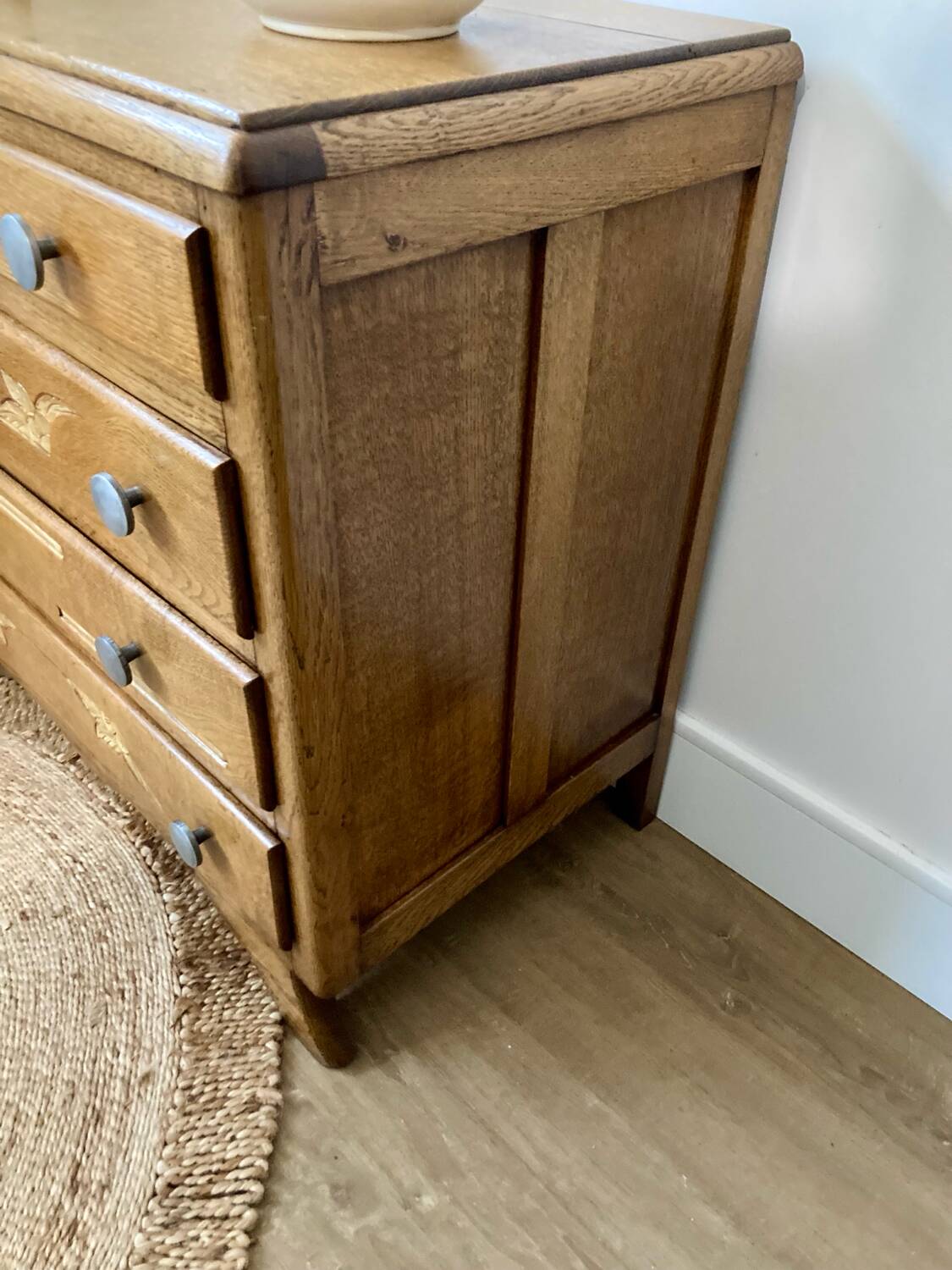 Art deco chest of drawers