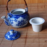 Japanese porcelain teapot from the 1950s