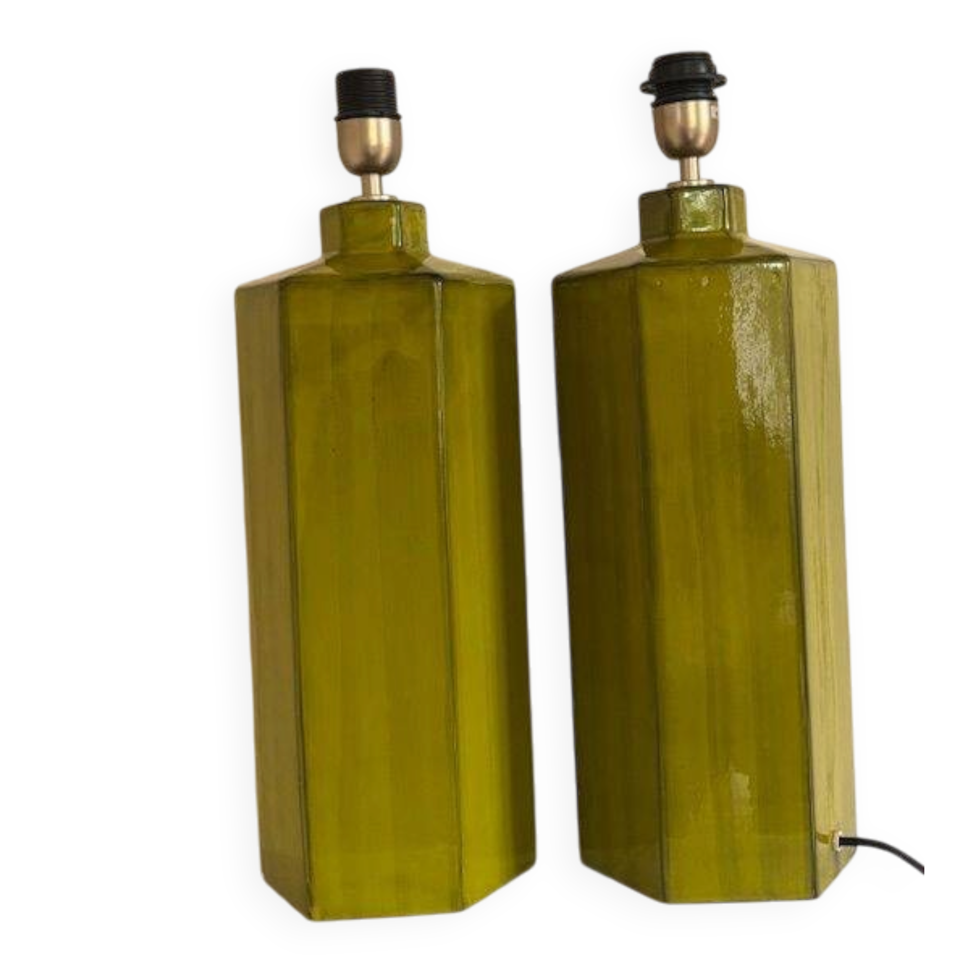 Lamp base