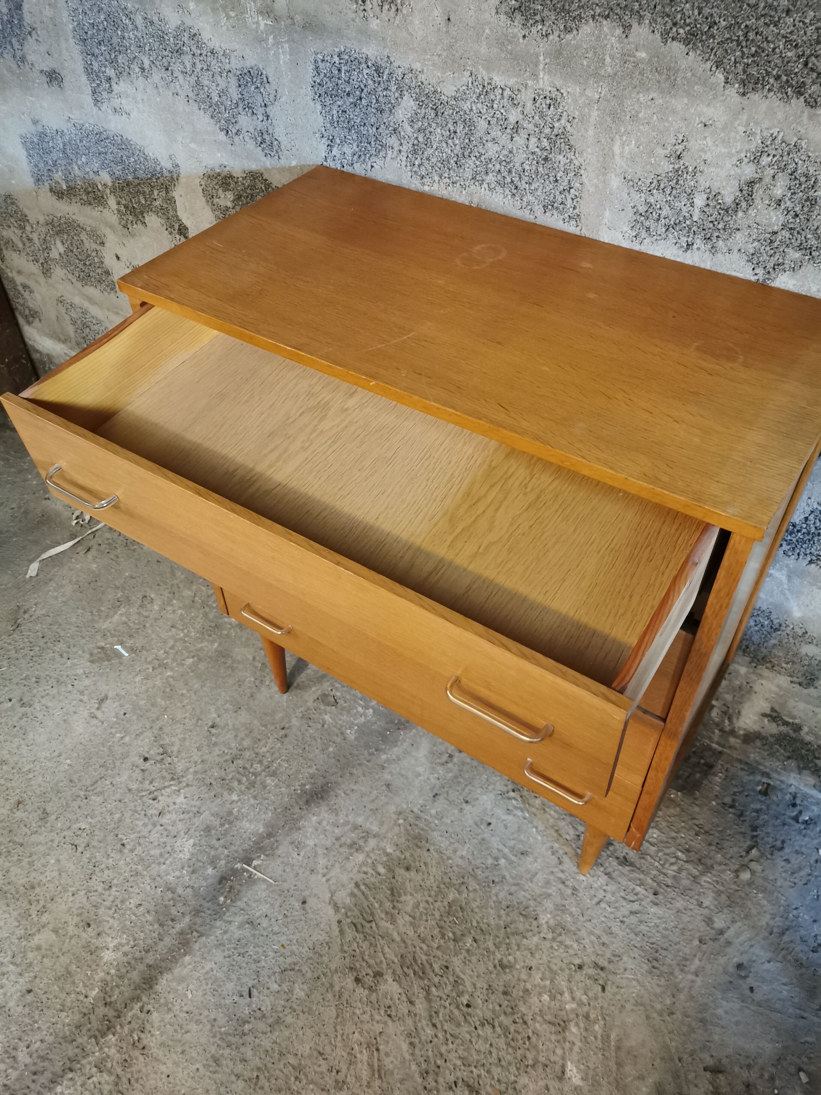 Vintage dresser tapered feet