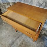 Vintage dresser tapered feet