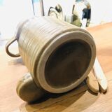 Ceramic stoneware pot with pliers
