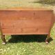 Tomb-shaped commode