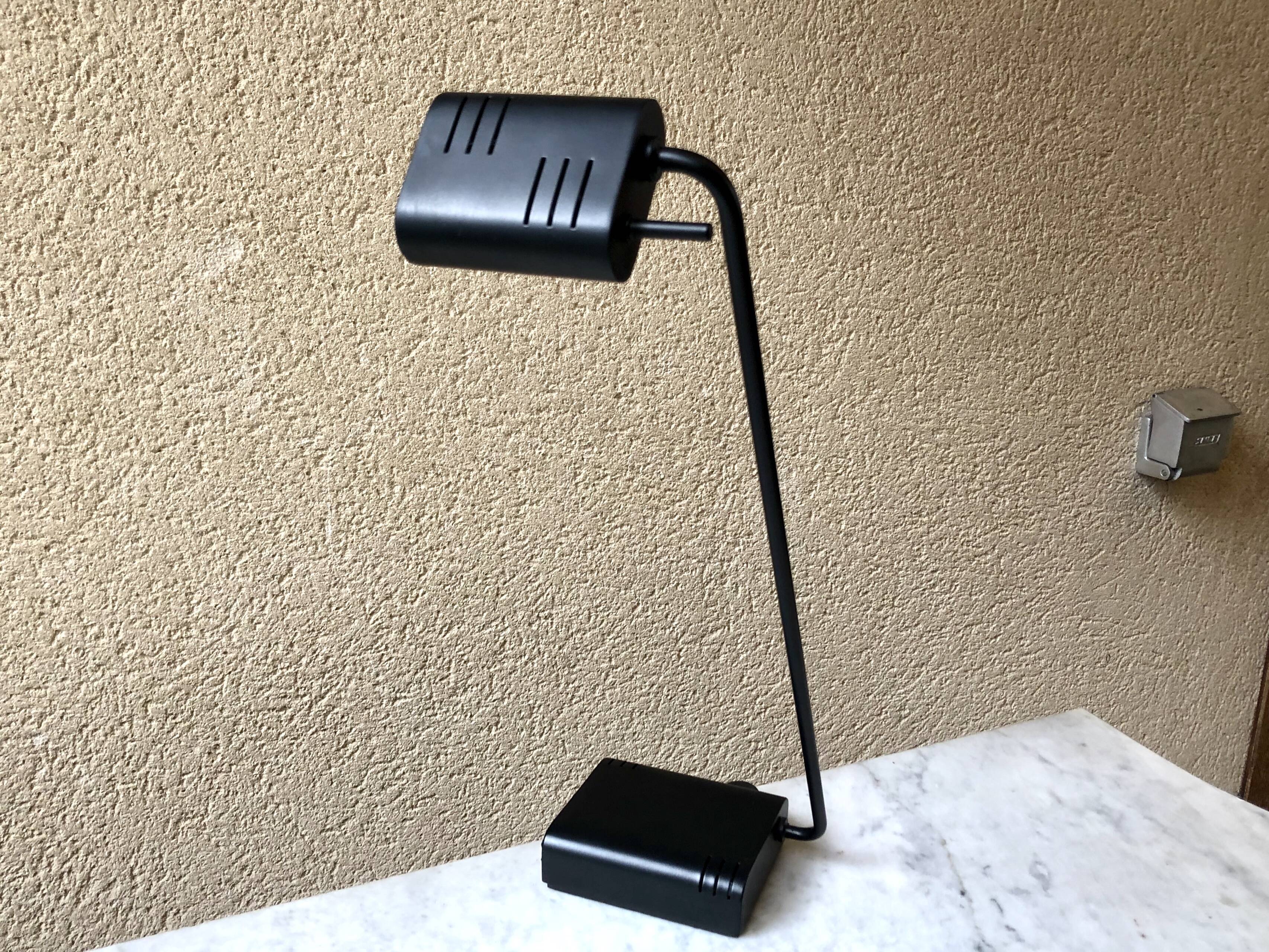 Desk lamp 80