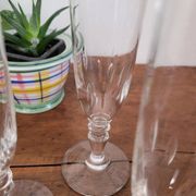 3 coupes à champagne en cristal