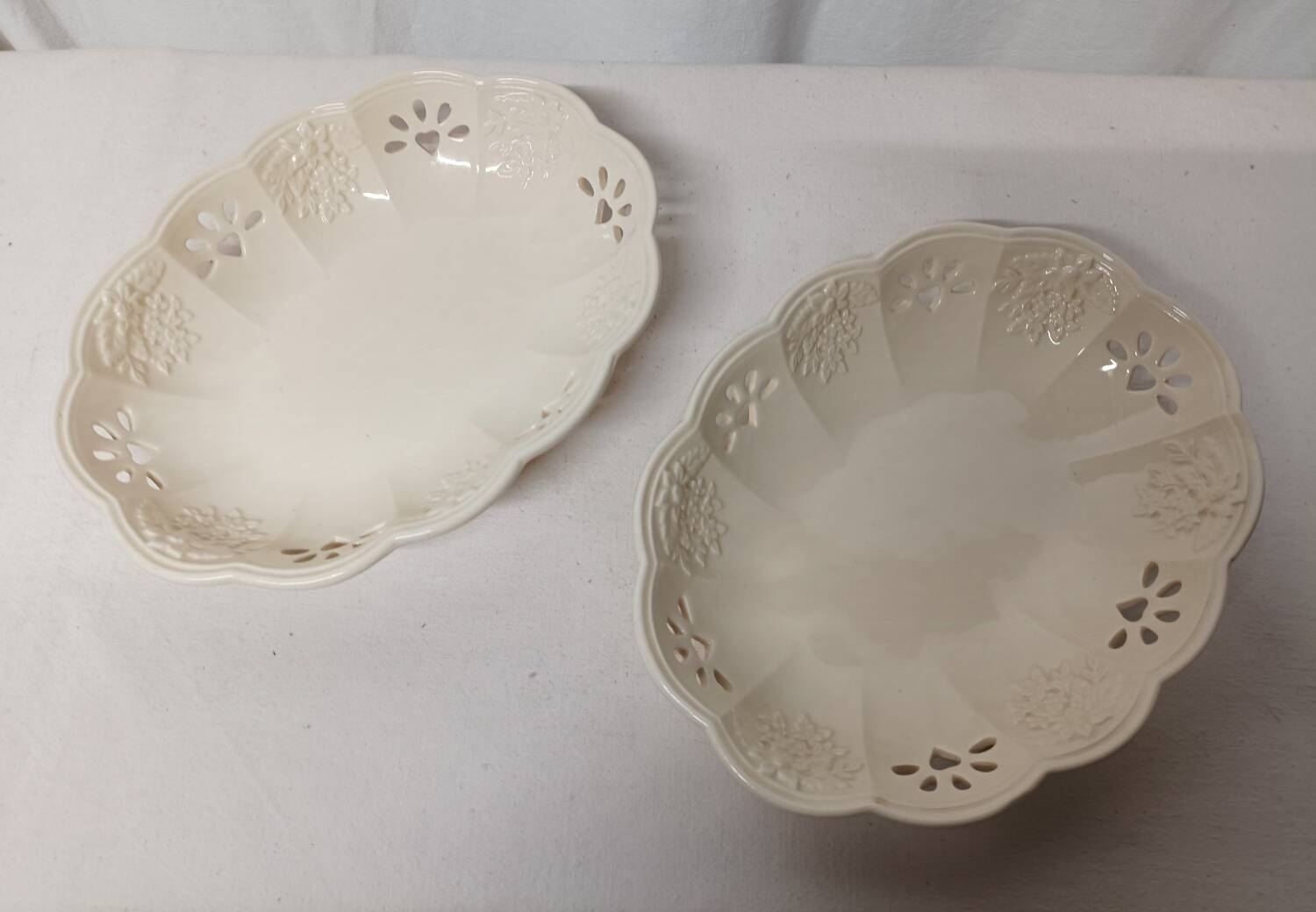 Paire de coupelles ajourée Vintage