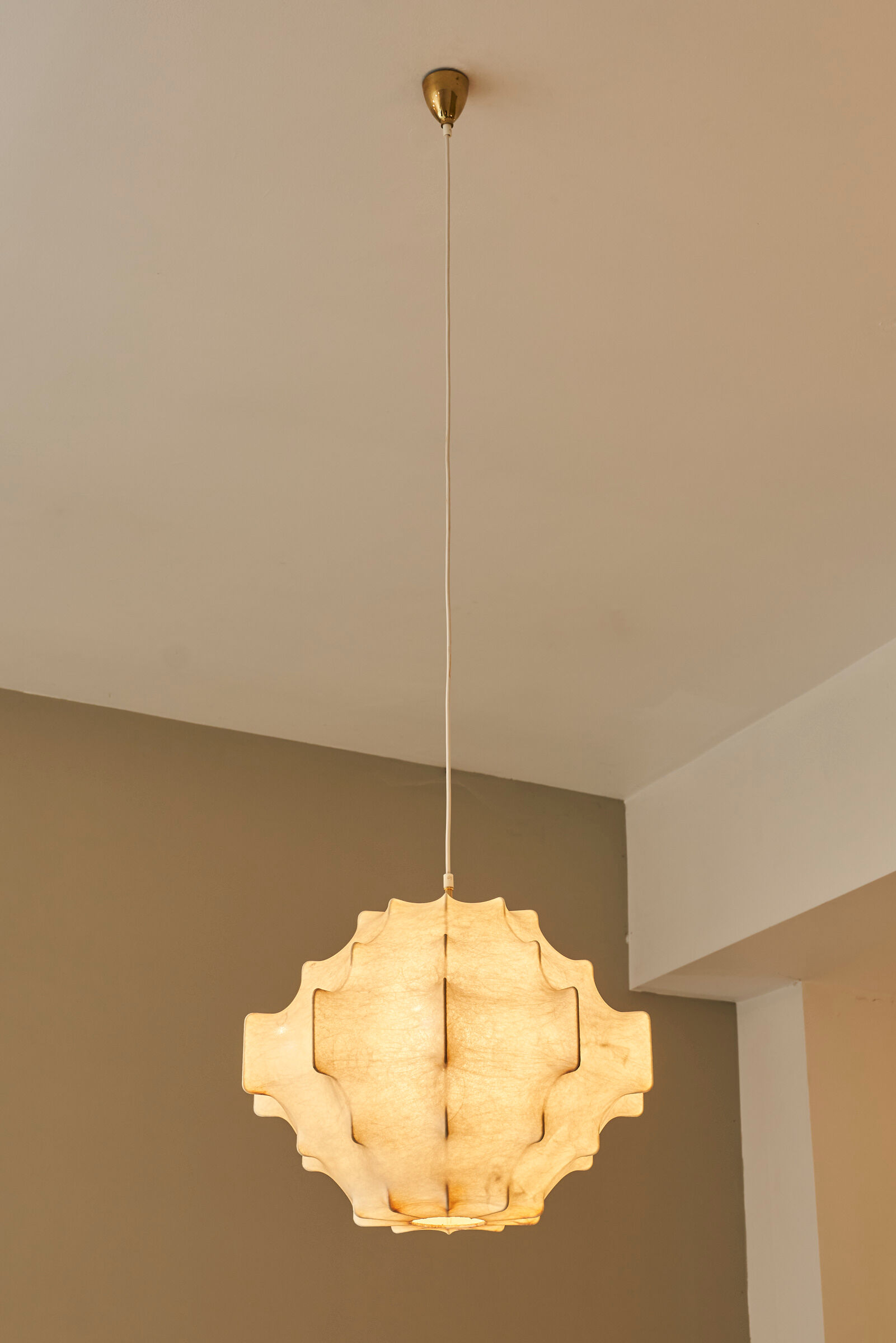 'Cocoon' pendant lamp