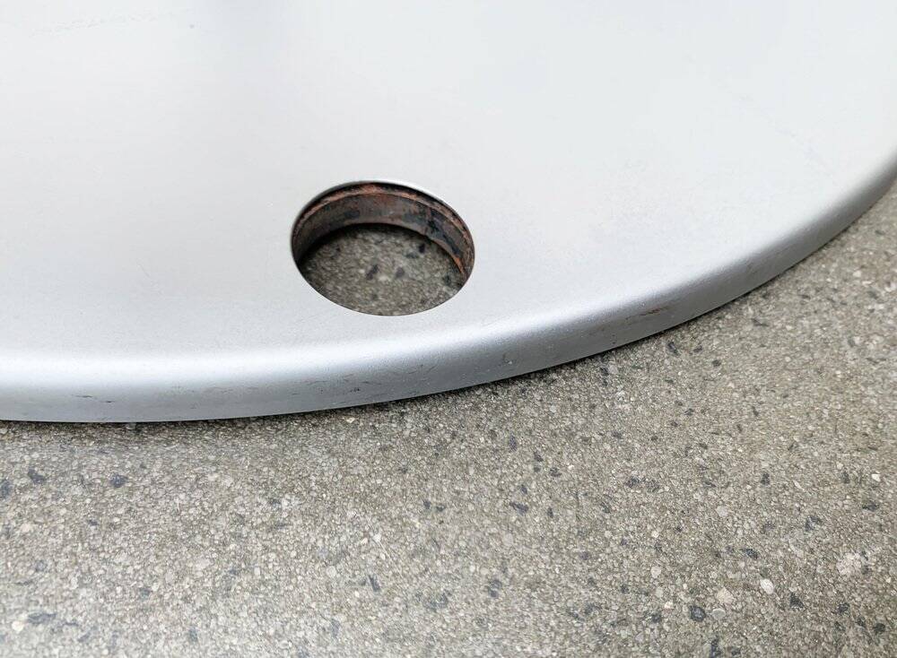 Postmodern side table from the Drift series by Walter Knoll, 1990s.