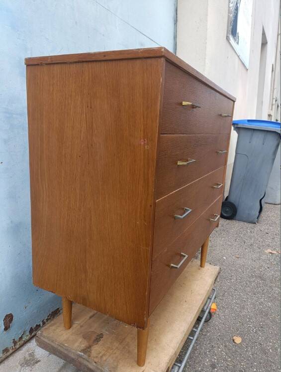 Vintage light oak chest of drawers