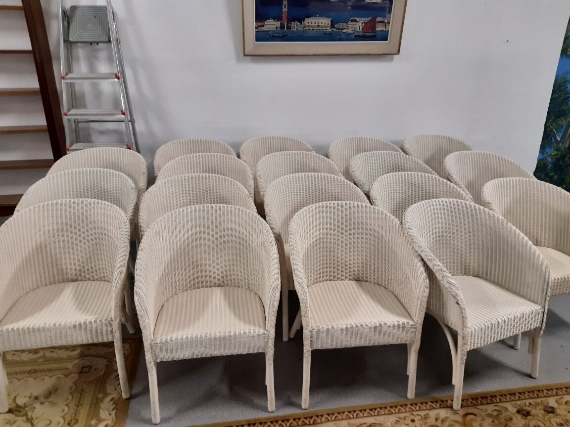 Set de 8 fauteuils Lloyd Loom