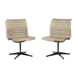 EA-104 Alu Desk Chair By Charles