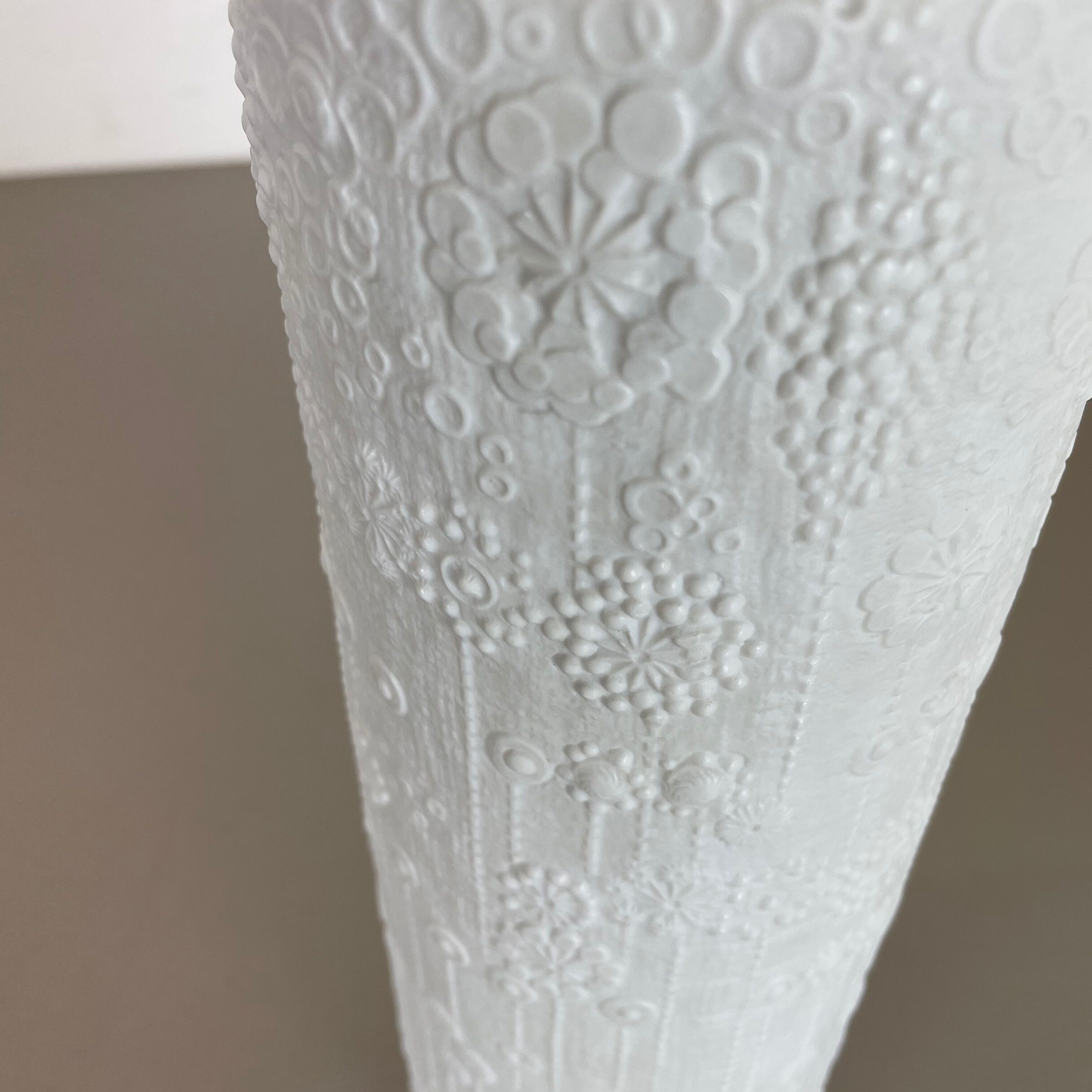 Large OP Art Vase Porcelain Vase by Martin Freyer for Rosenthal, Germany