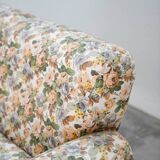 2-seater sofa, floral fabric, wooden structure, plastic and wooden legs, 1970