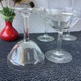 9 coupes à champagne en cristal art déco, gravé à l'acide
