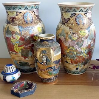 Lot of Chinese/Japanese vases