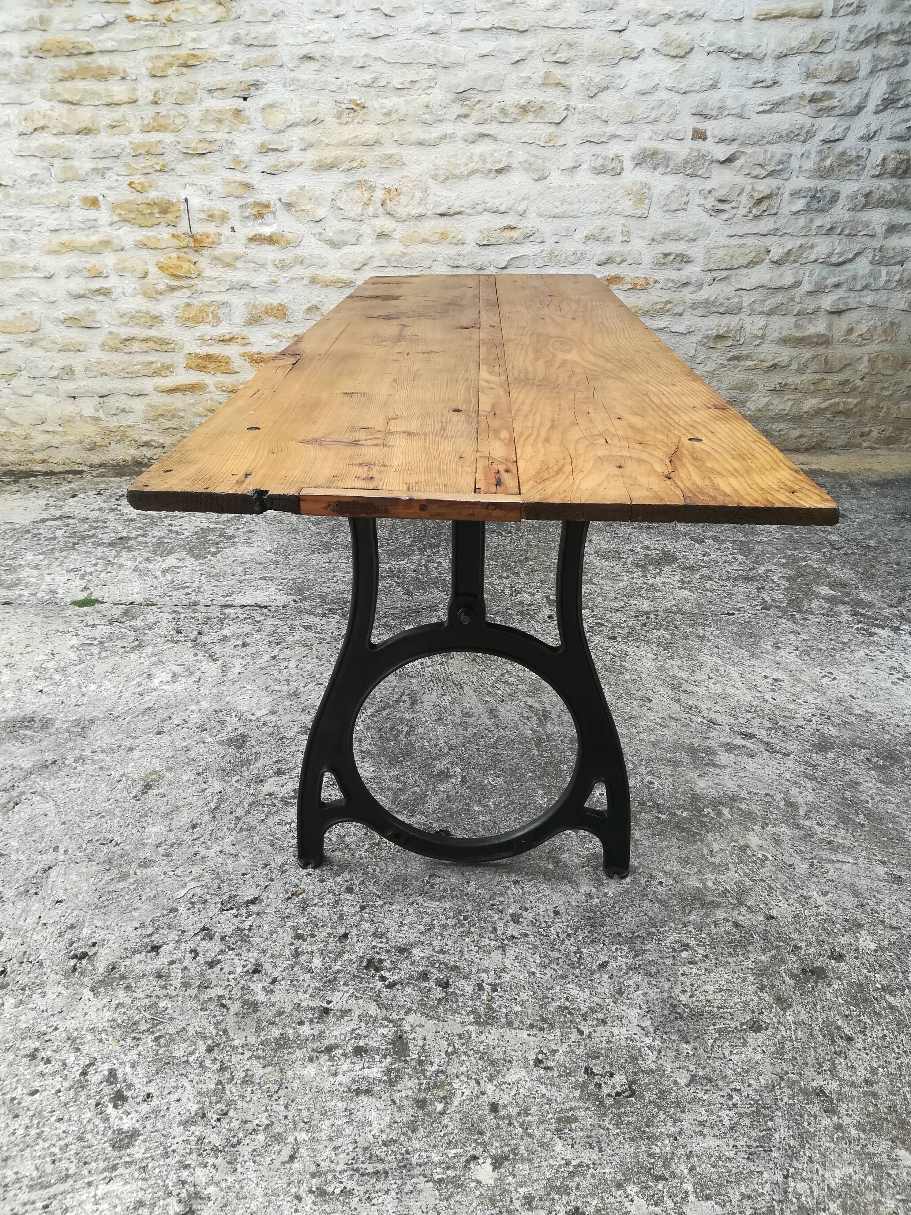 Industrial table