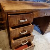 Glass tray desk