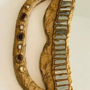 Miroir en papier mâché, incrustations et marqueterie de miroirs