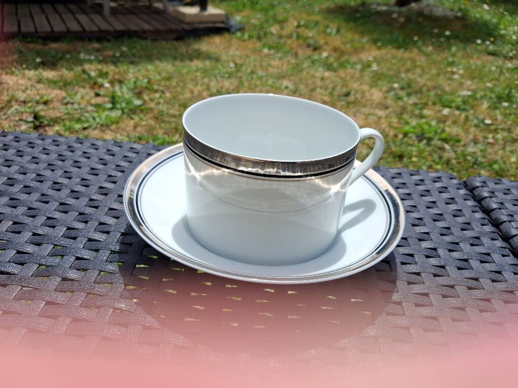 Large breakfast cup Design 1996 Ultra Platinum-silver
