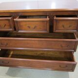 Commode tricoire en acajou , 5 tiroirs de qualité