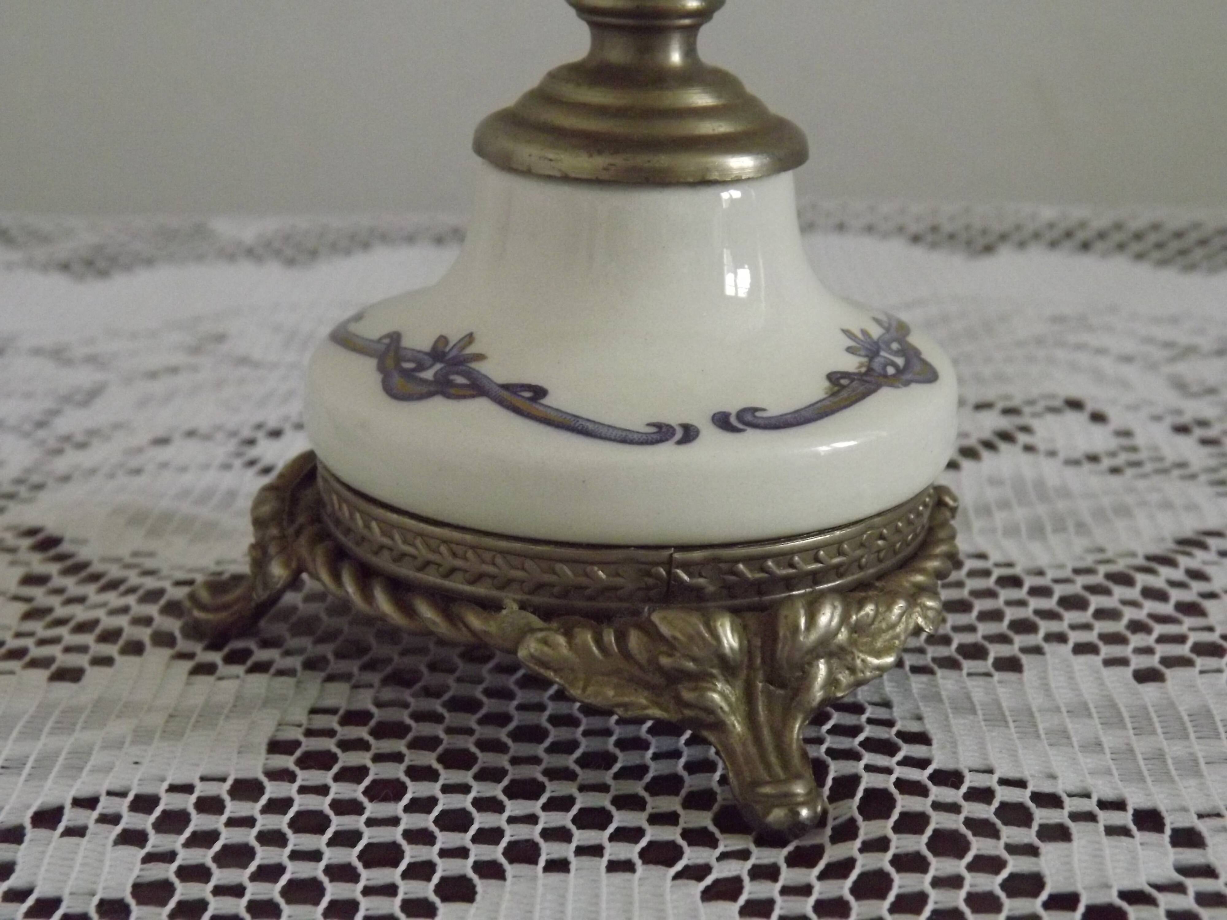 French Vintage Decorative Silver Metal and Porcelain Shaded Table Lamp