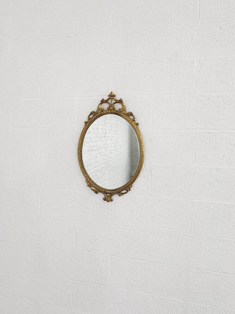 Miroir Médaillon Ovale en Laiton, Italie, 1950s