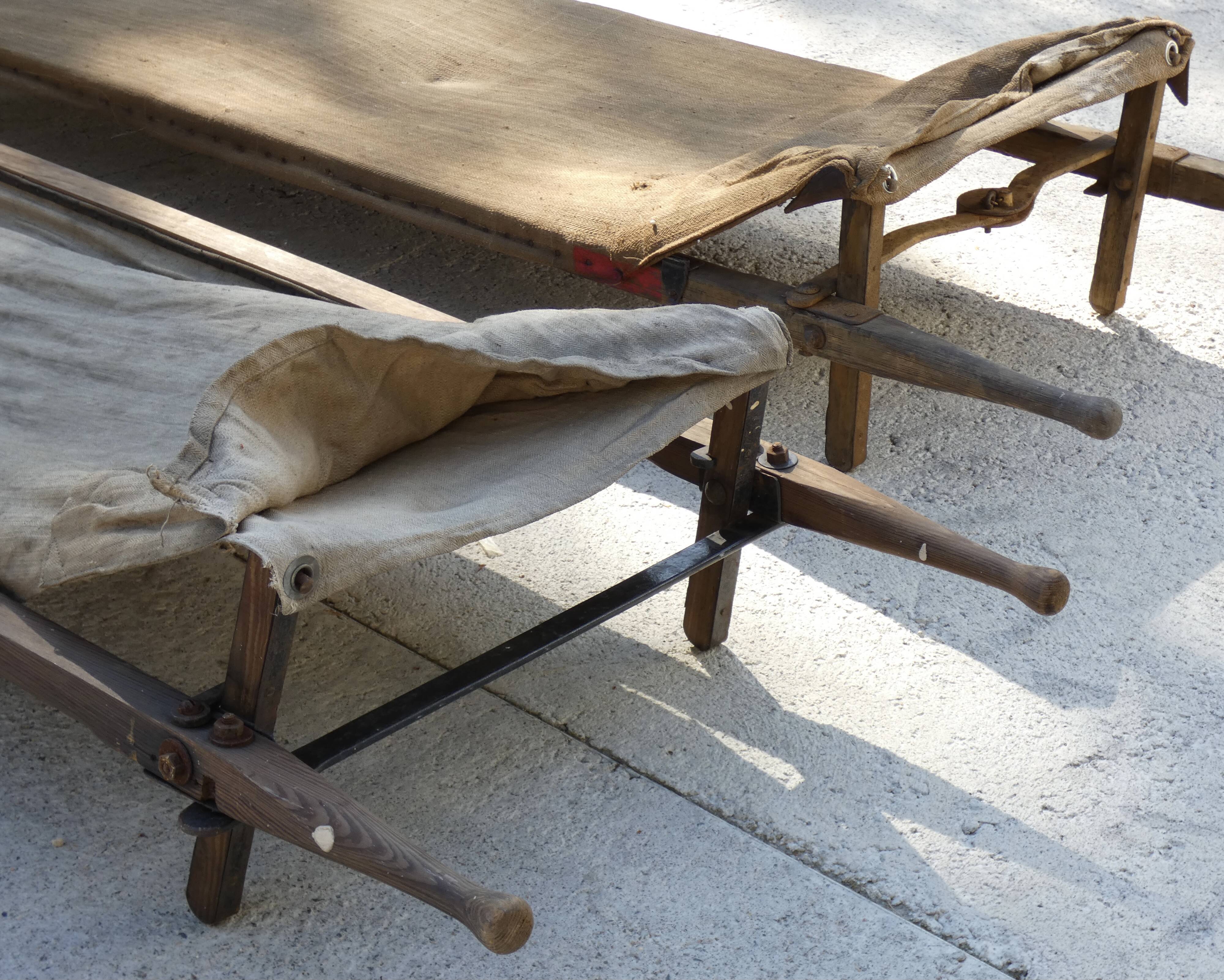 Military stretcher bed