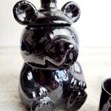 Teapot and cups