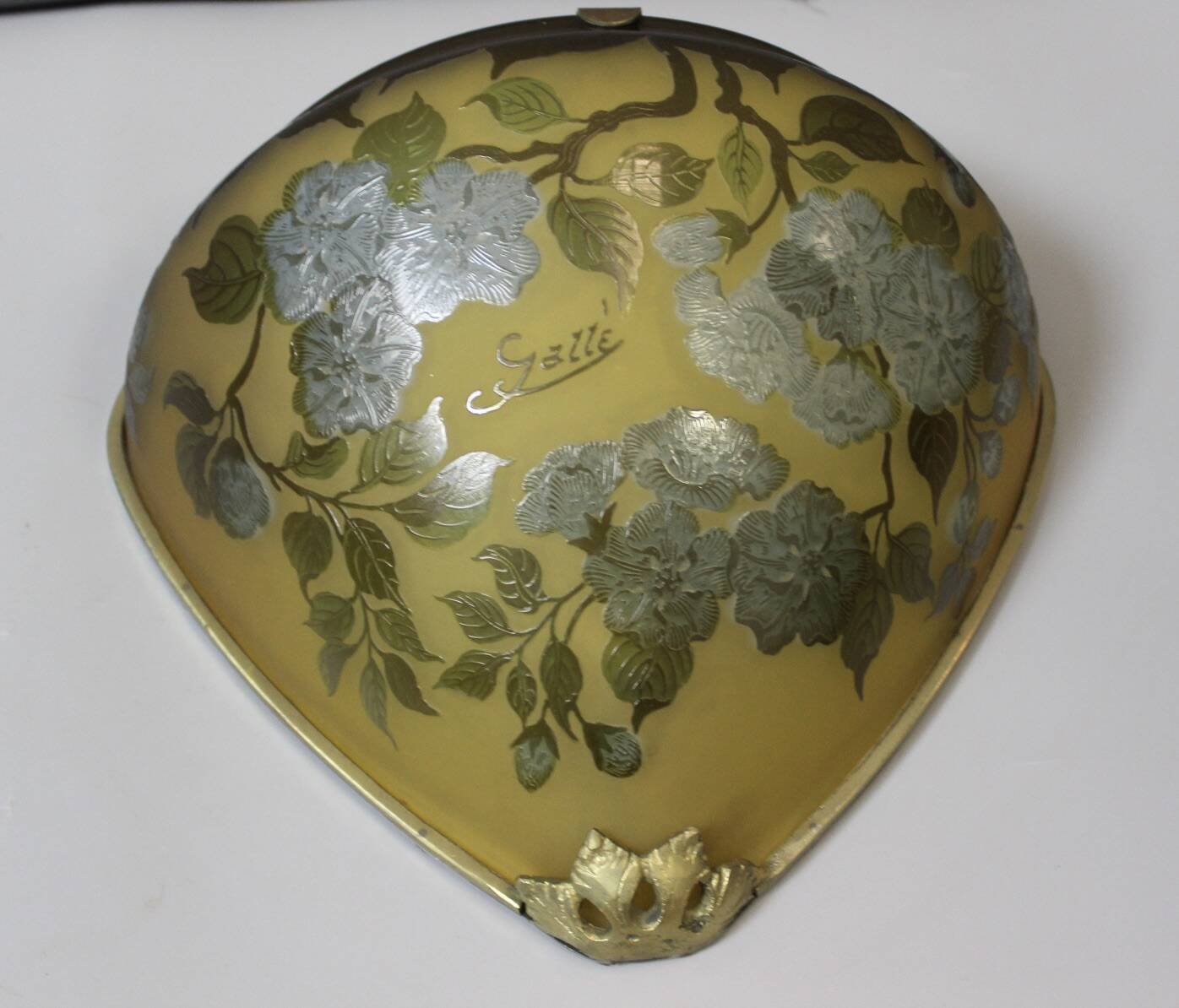 Pair of Gallé wall lights in glass paste (Tip)