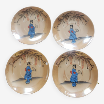 4 Japanese saucers fine porcelain